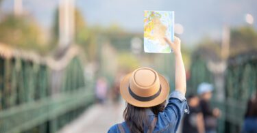 save money on flights while traveling 2022